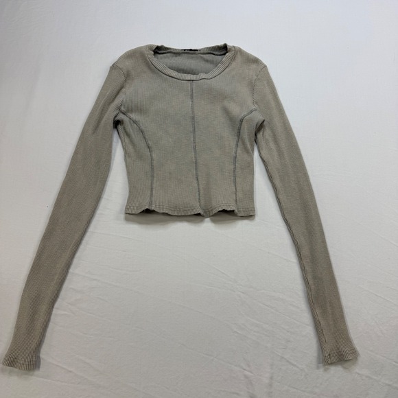 Zara Tops - Zara Womens Grey Ribbed Long Sleeve Crop Top Exposed Seam Size Medium